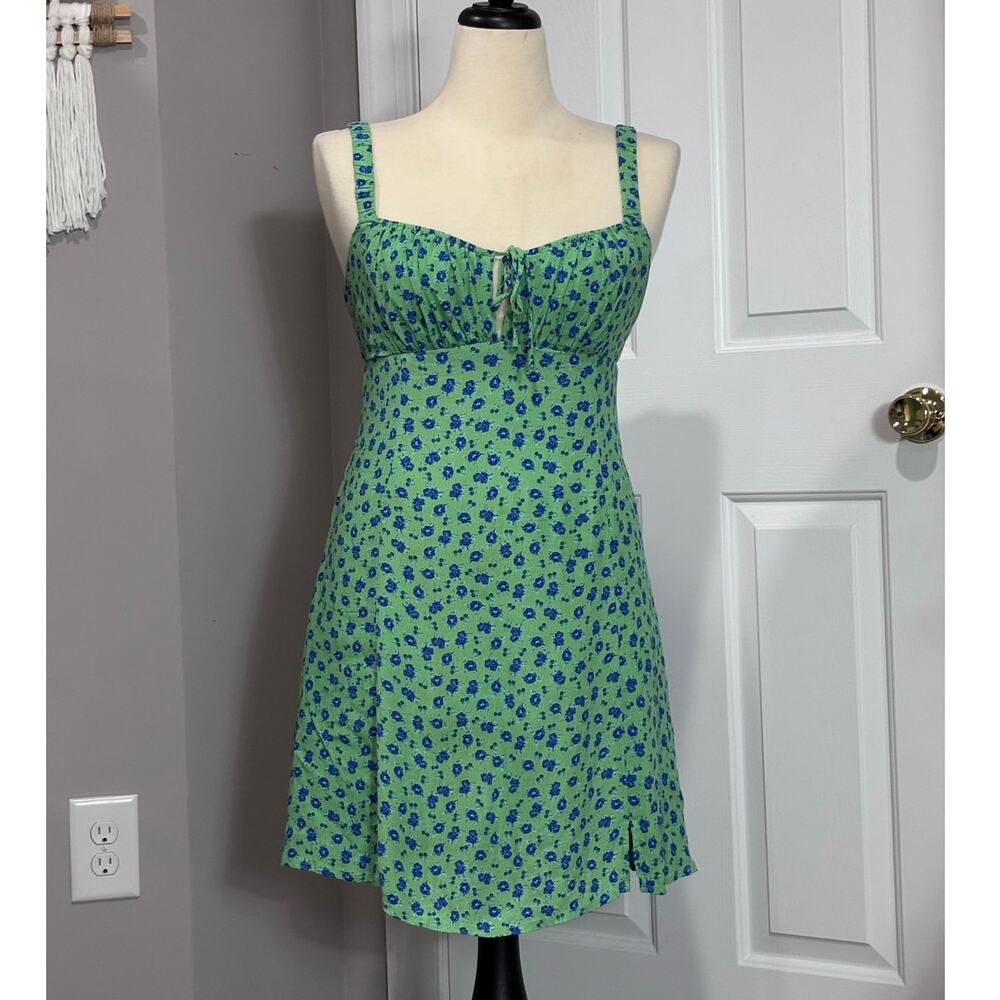 ASTR The Label Sz L Backless Dress Green Blue Floral Pattern Festival Spring